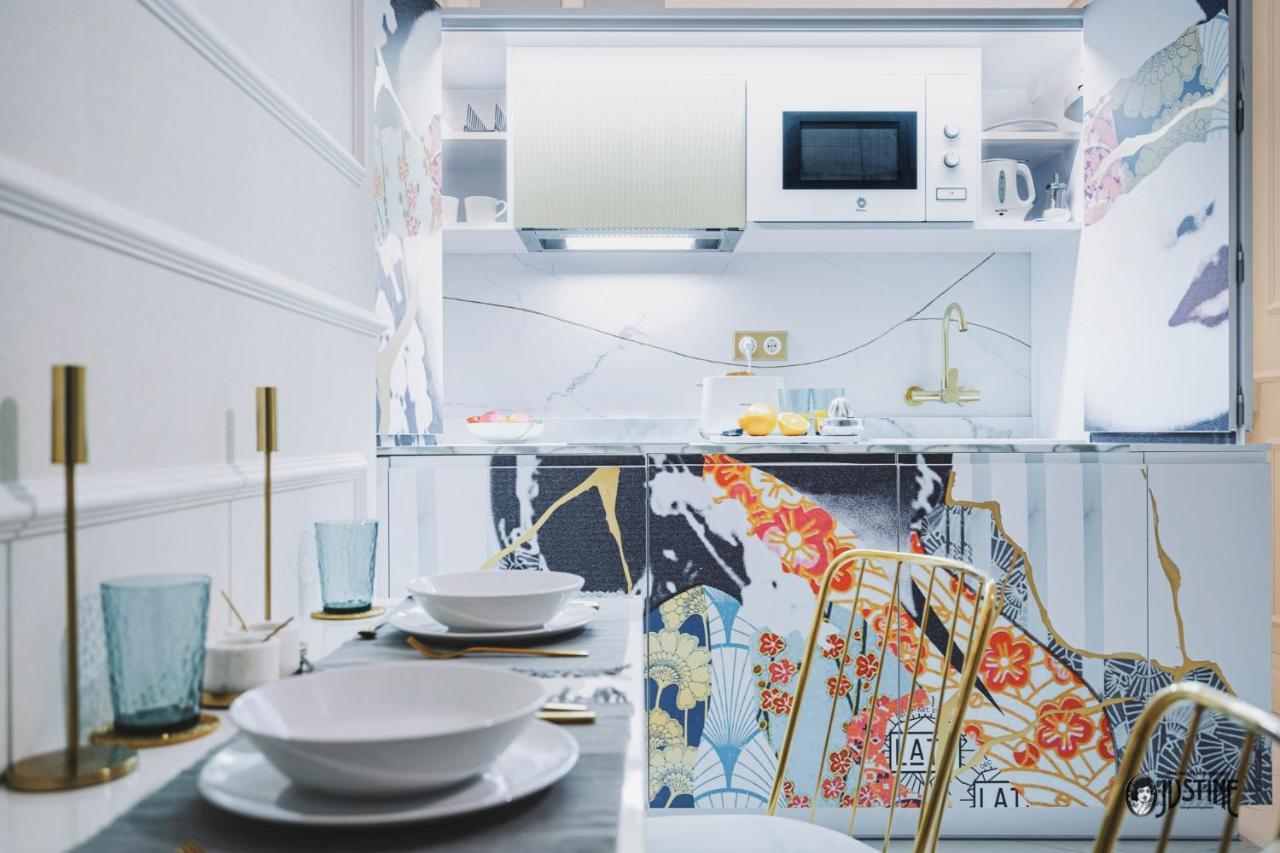 Suite Kintsugi By Justine Apartments Apartamento Turistico En Madrid Rio Exteriör bild